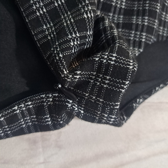 3 FOR 12 SALE Forever 21 2X Plaid Bra Crop Top Tank - Picture 3 of 12